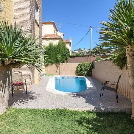 Habitaciones En Casa Centrica Con Piscina Almunecar Ngoại thất bức ảnh