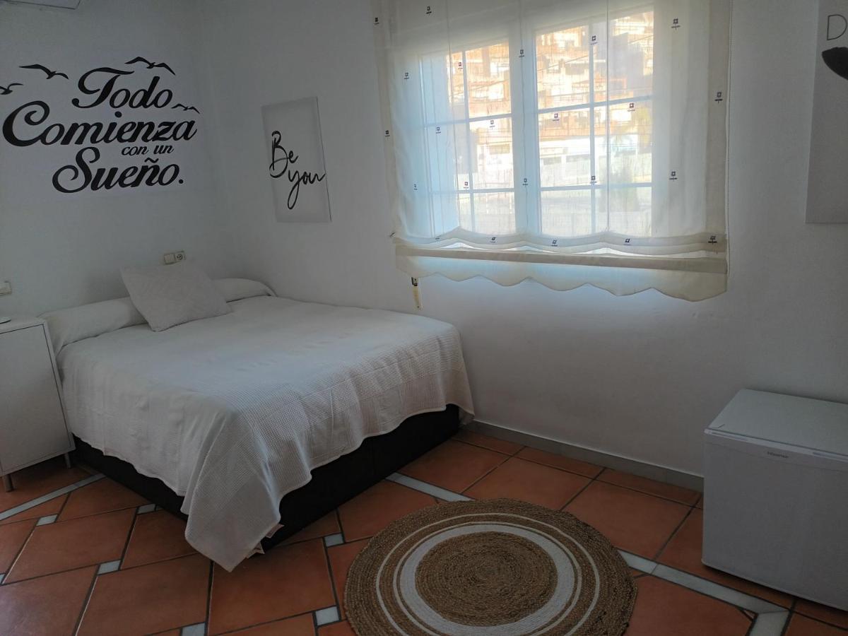 Habitaciones En Casa Centrica Con Piscina Almunecar Ngoại thất bức ảnh