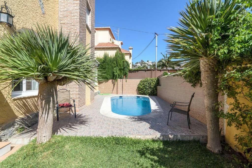 Habitaciones En Casa Centrica Con Piscina Almunecar Ngoại thất bức ảnh
