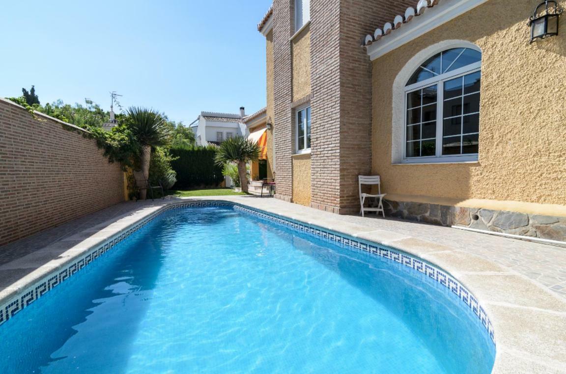 Habitaciones En Casa Centrica Con Piscina Almunecar Ngoại thất bức ảnh