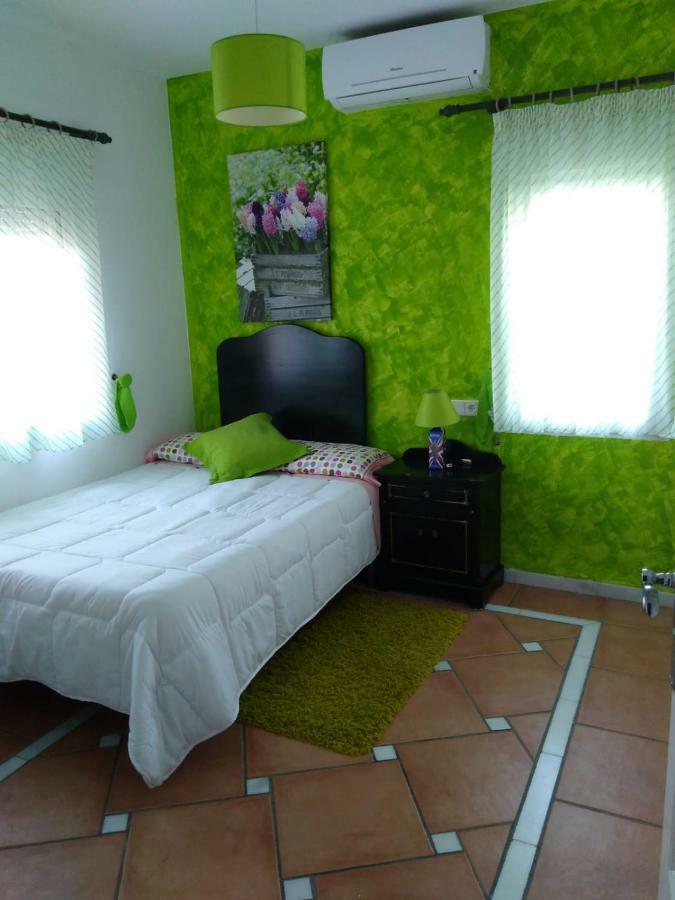 Habitaciones En Casa Centrica Con Piscina Almunecar Ngoại thất bức ảnh
