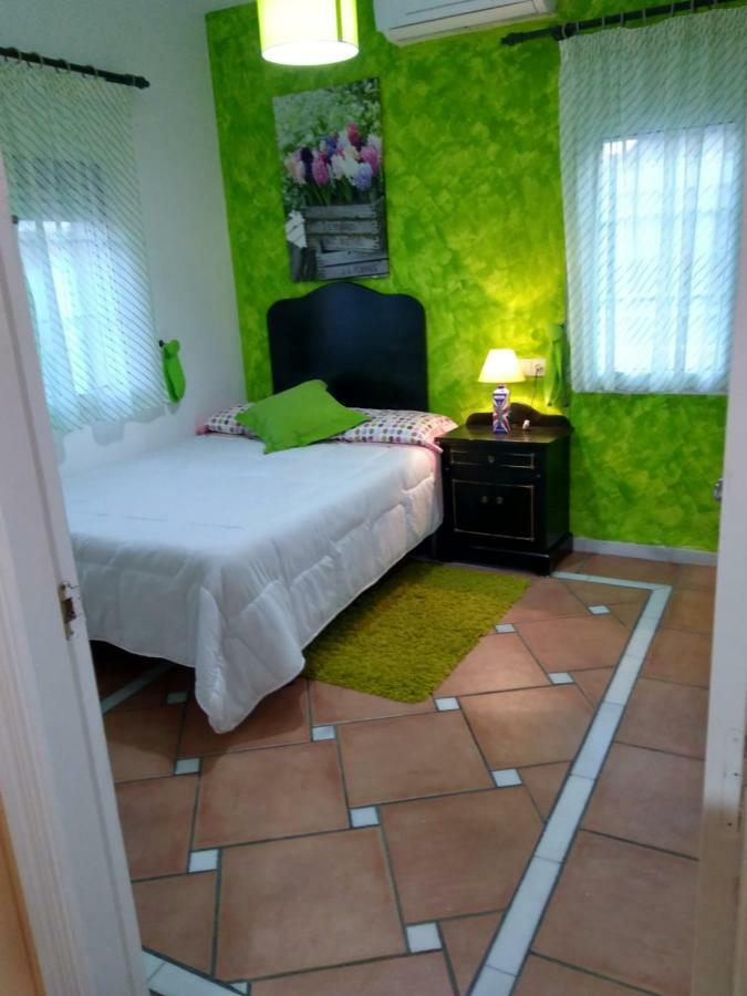 Habitaciones En Casa Centrica Con Piscina Almunecar Ngoại thất bức ảnh
